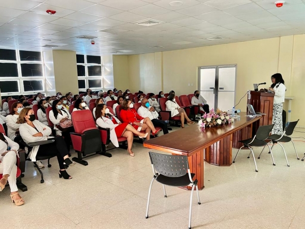 Maternidad la Altagracia  imparte conferencia Relaciones de Pareja en Conmemoraci&oacute;n del Dia de San Valent&iacute;n