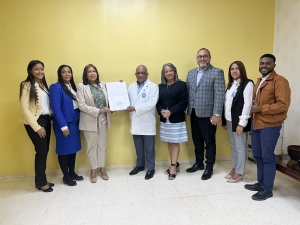 Maternidad la Altagracia es galardonada con una exaltaci&oacute;n por el Instituto Nacional de Administraci&oacute;n P&uacute;blica