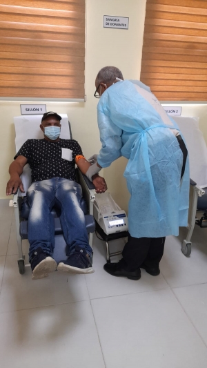 Hospital Maternidad la Altagracia se une a la conmemoraci&oacute;n del Dia Mundial del Donante de Sangre con Jornada voluntaria