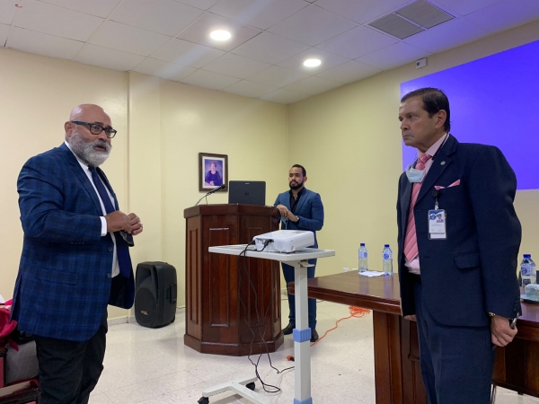 Maternidad la Altagracia imparte conferencia "Enfermedad Trofoblastica del Embarazo